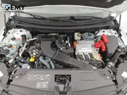 Photo 47 Renault Austral  E-Tech full hybrid 200 GSR2