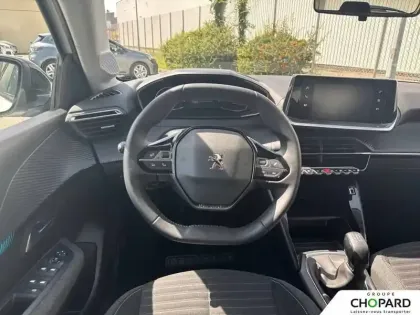 Photo 15 Peugeot 208  PureTech 75 S&S BVM5