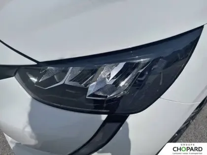 Photo 26 Peugeot 208  PureTech 75 S&S BVM5