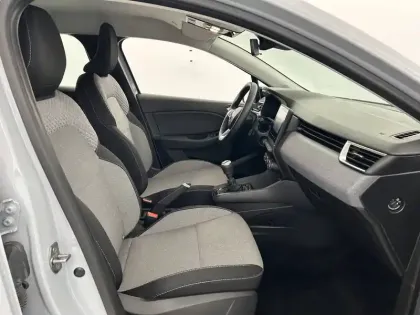 Photo 22 Renault Clio Gén. V (BJA) Ph2 Evolution 5