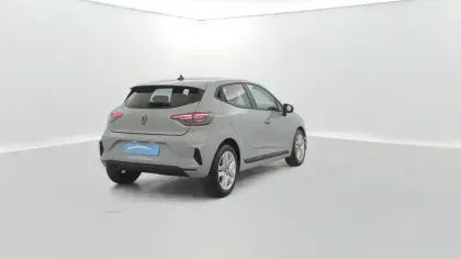 Photo 14 Renault Clio Gén. V (BJA) Ph2 Evolution 5