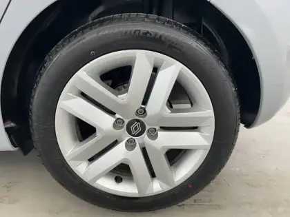 Photo 28 Renault Clio Gén. V (BJA) Ph2 Evolution 5