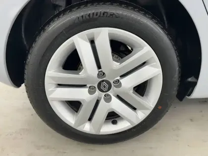 Photo 30 Renault Clio Gén. V (BJA) Ph2 Evolution 5