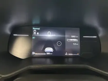 Photo 25 Renault Clio Gén. V (BJA) Ph2 Evolution 5