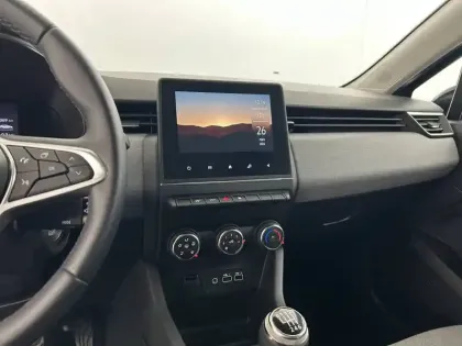 Photo 49 Renault Clio Gén. V (BJA) Ph2 Evolution 5