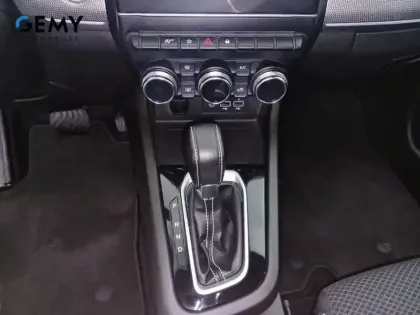 Photo 43 Renault Arkana  mild hybrid 140 EDC FAP - 22