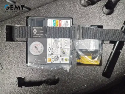 Photo 7 Renault Clio  E-Tech 140 - 21N