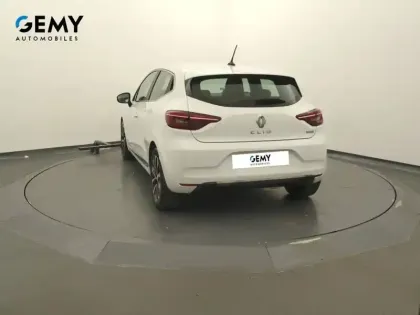 Photo 19 Renault Clio  E-Tech 140 - 21N