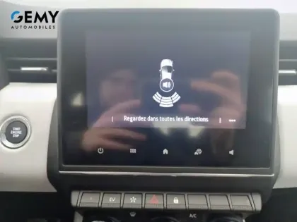 Photo 11 Renault Clio  E-Tech 140 - 21N