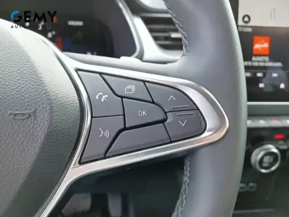 Photo 14 Renault Captur  mild hybrid 160 EDC