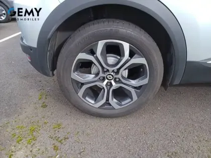 Photo 10 Renault Captur  mild hybrid 160 EDC