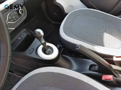 Photo 11 Renault Twingo  III Achat Intégral - 21