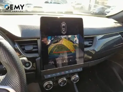 Photo 14 Renault Arkana  E-Tech hybride 145 - 22