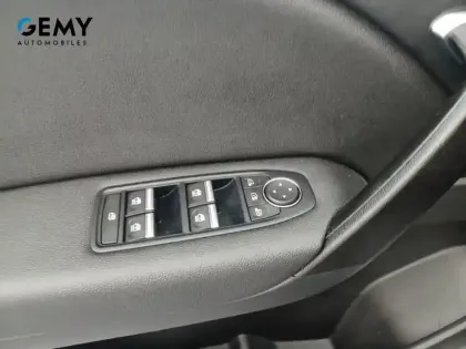 Photo 60 Renault Captur  E-Tech hybride rechargeable 160