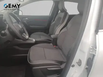Photo 53 Renault Captur  E-Tech hybride rechargeable 160