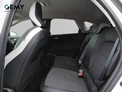 Photo 9 Renault Captur  E-Tech hybride rechargeable 160