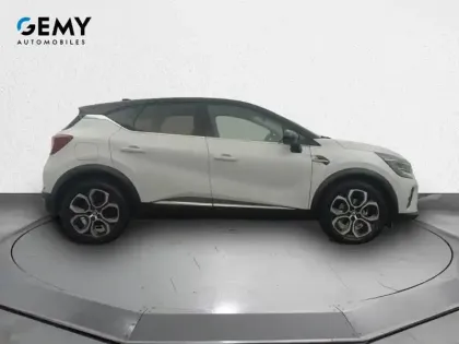 Photo 48 Renault Captur  E-Tech hybride rechargeable 160