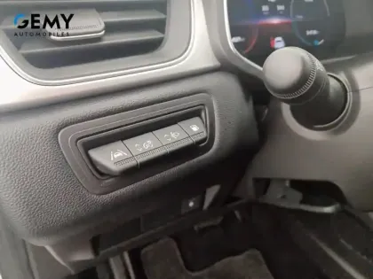Photo 61 Renault Captur  E-Tech hybride rechargeable 160