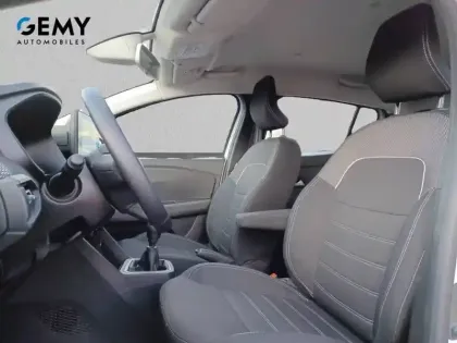 Photo 8 Dacia Sandero  SCe 65