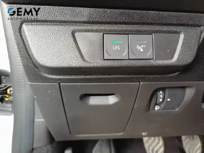 Photo 16 Dacia Sandero  ECO-G 100 - 22