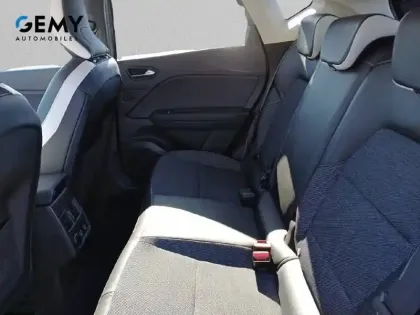 Photo 9 Renault Captur  E-Tech 145 - 21