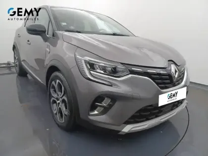 Photo 19 Renault Captur  E-Tech 145 - 21