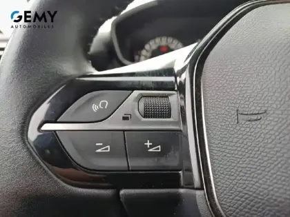 Photo 15 Peugeot 208  PureTech 75 S&S BVM5