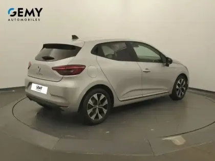 Photo 23 Renault Clio  Blue dCi 100