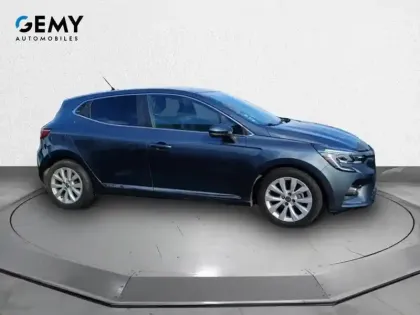 Photo 18 Renault Clio Gén. V (BJA) Ph1 Intens 5