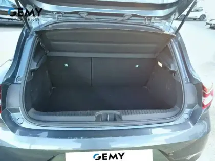 Photo 20 Renault Clio Gén. V (BJA) Ph1 Intens 5