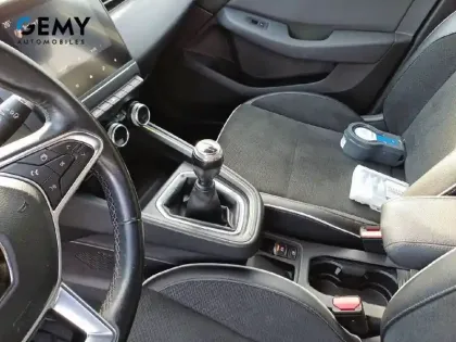 Photo 26 Renault Clio Gén. V (BJA) Ph1 Intens 5