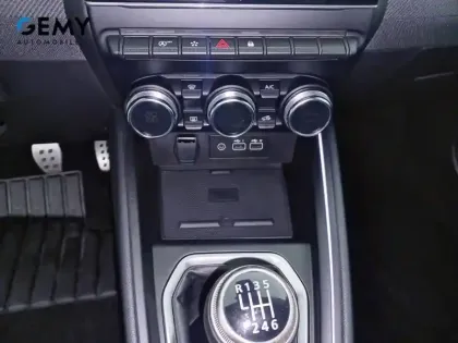 Photo 29 Renault Clio Gén. V (BJA) Ph2 esprit Alpine 5