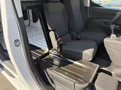 Photo 14 Opel Combo  CARGO M 650 KG BLUEHDI 100 S&S BVM6