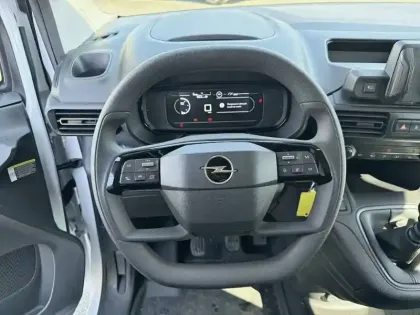 Photo 8 Opel Combo  CARGO M 650 KG BLUEHDI 100 S&S BVM6