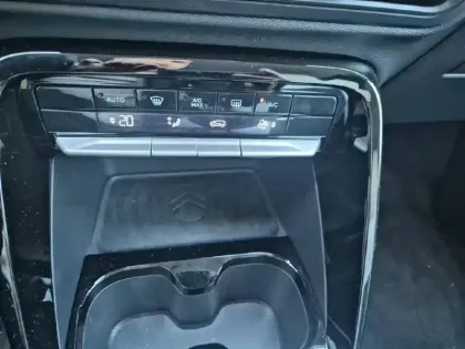 Photo 23 Citroën C3  Hybride 110 ch e-DCS6