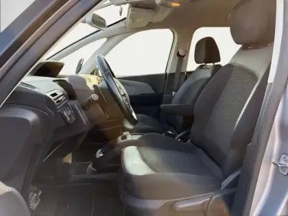 Photo 10 Citroën C4 Grand  Spacetourer BlueHDi 130 S&S EAT8