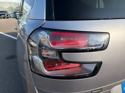 Photo 16 Citroën C4 Grand  Spacetourer BlueHDi 130 S&S EAT8