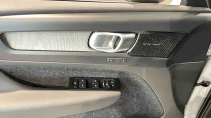 Photo 54 Volvo Xc40  T5 Recharge 180+82 ch DCT7