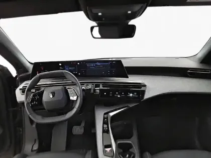 Photo 67 Peugeot 3008  Hybrid 136 e-DCS6