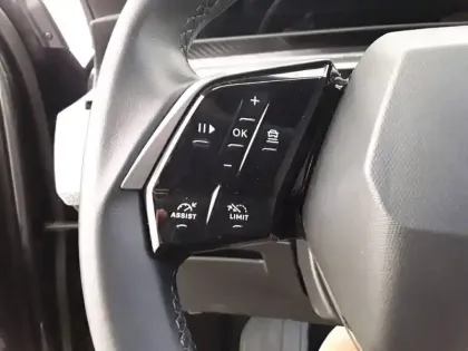 Photo 25 Peugeot 3008  Hybrid 136 e-DCS6