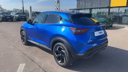Photo 40 Nissan Juke  HYBRID 143
