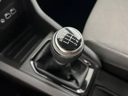 Photo 49 Renault Clio Gén. V (BJA) Ph2 Evolution 5