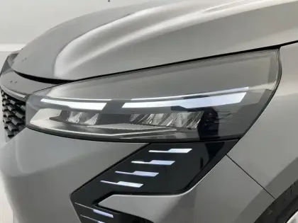 Photo 33 Renault Clio Gén. V (BJA) Ph2 Evolution 5