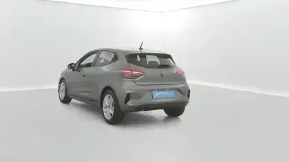 Photo 11 Renault Clio Gén. V (BJA) Ph2 Evolution 5