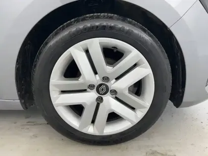 Photo 29 Renault Clio Gén. V (BJA) Ph2 Evolution 5