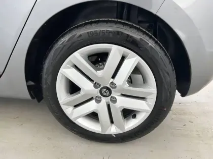 Photo 28 Renault Clio Gén. V (BJA) Ph2 Evolution 5