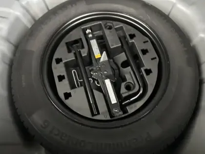 Photo 35 Renault Clio Gén. V (BJA) Ph2 Evolution 5