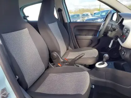 Photo 12 Renault Twingo  III Achat Intégral - 21