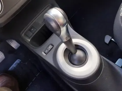 Photo 14 Renault Twingo  III Achat Intégral - 21