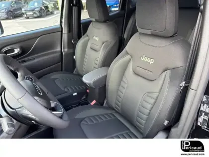 Photo 31 Jeep Renegade  1.5 Turbo T4 130 ch BVR7 e-Hybrid
